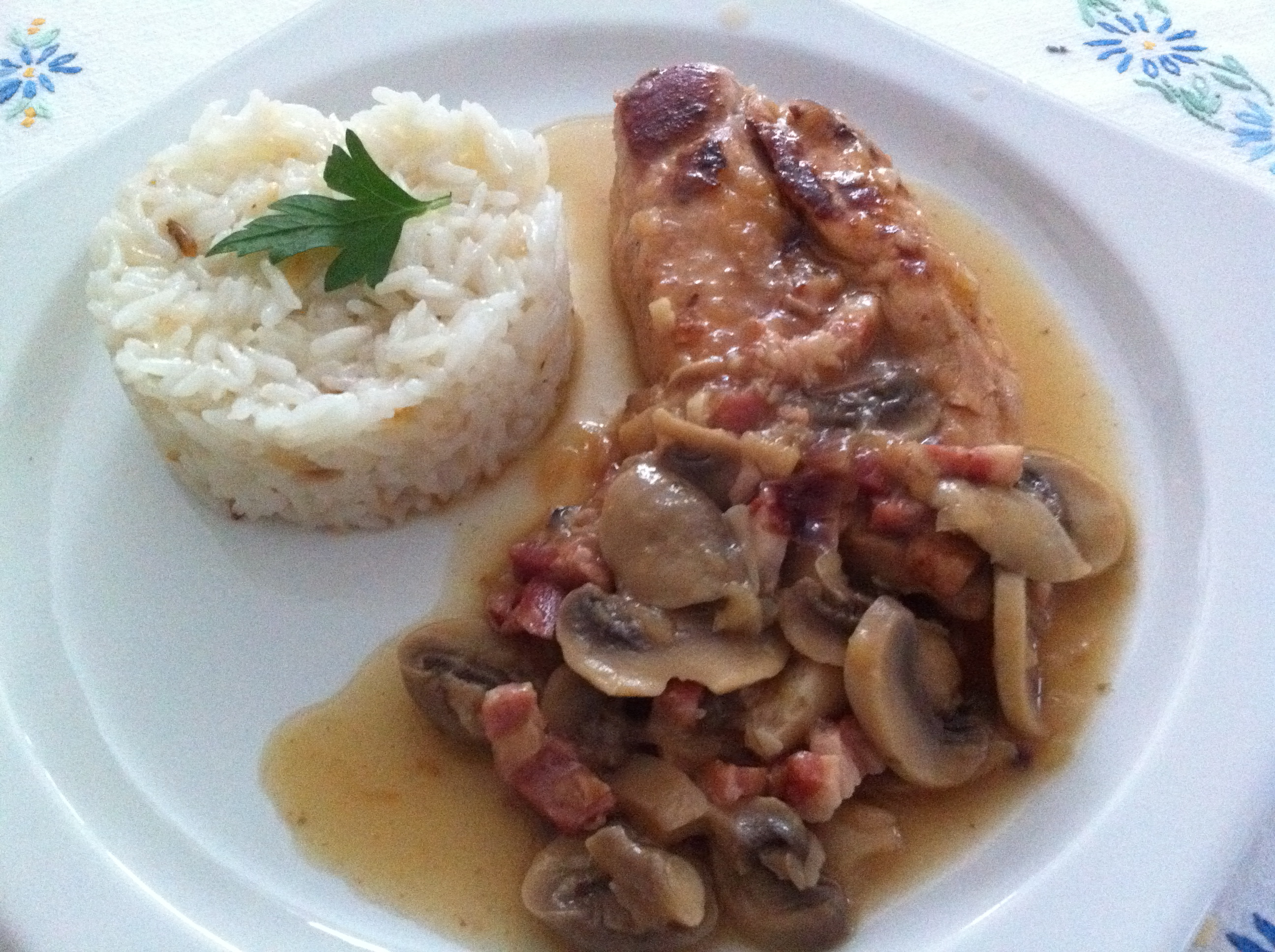 La cuisine de Josy – Poulet au vin blanc
